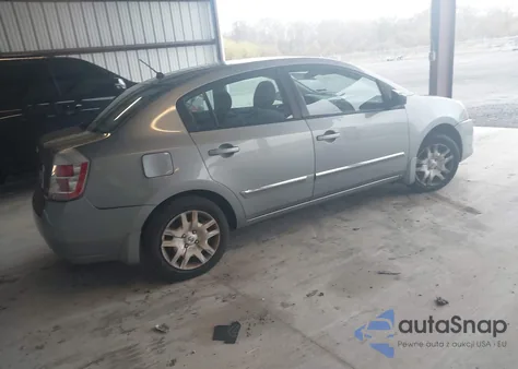 2010 Nissan Sentra 2.0S from USA, damaged, VIN 3N1AB6AP2AL706133